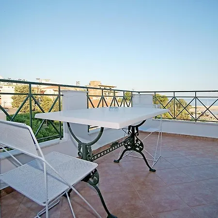 A View From The Attic Window. Kyparissia, Messinia Apartment Exterior photo